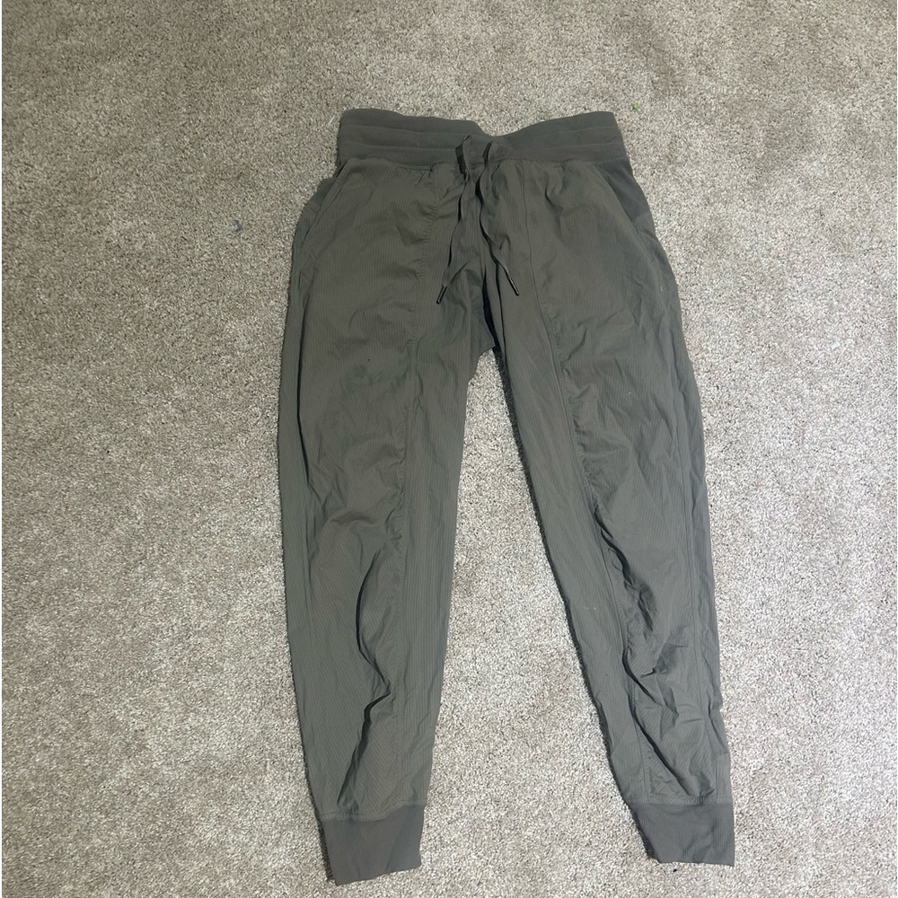 Lululemon joggers